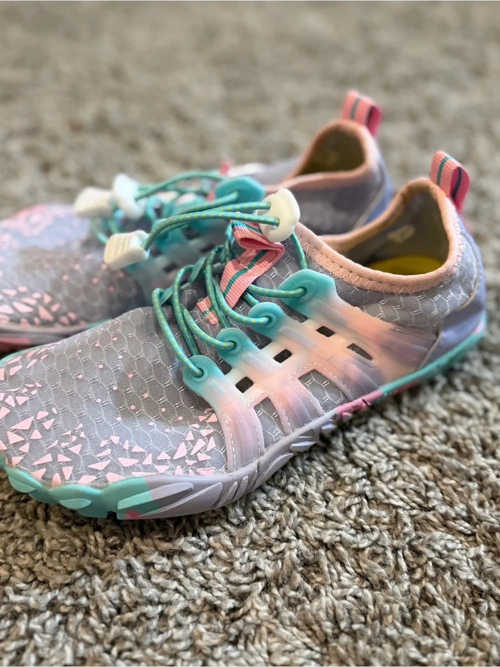 5/$25 Girls water shoes with elastic closure- purple, Pink & Teal. Size 1